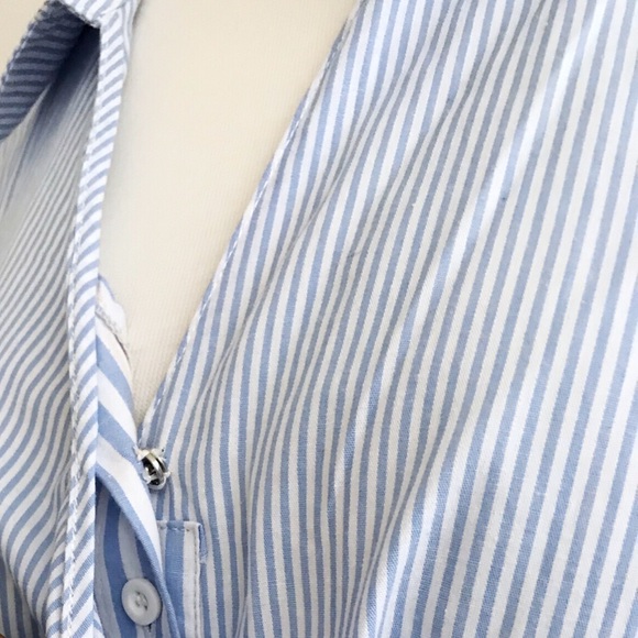 ROMEO + JULIET COUTURE Striped Tie Front Top - Picture 7 of 8